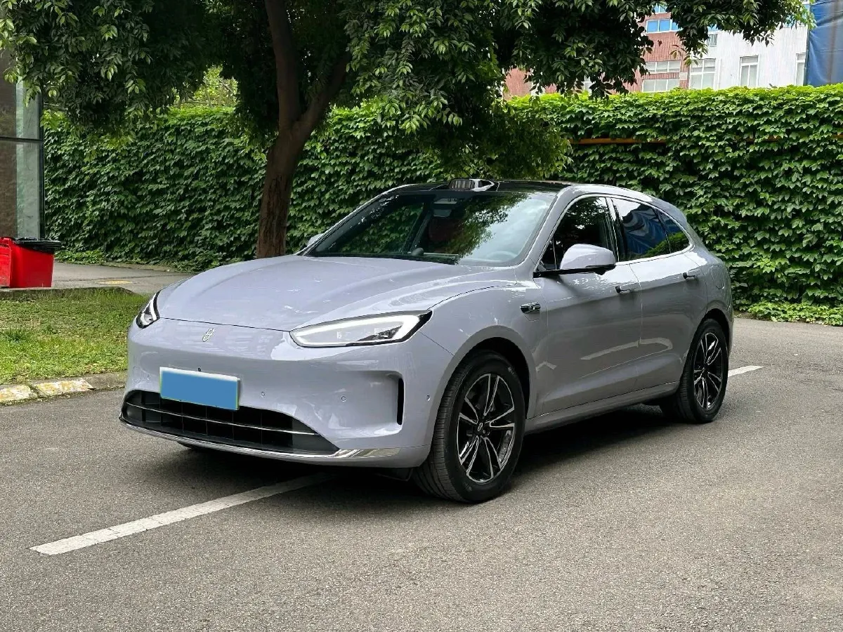 2025 AITO AITO M5 1.5T 152HP L4 REEV 42KWH,autocango,china used car exporter,china ev exporter,chinese used car exporter,chinese used ev exporter