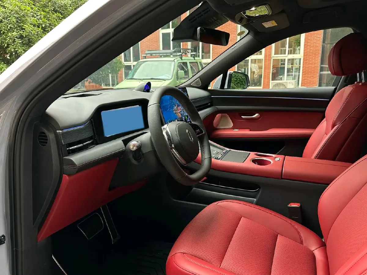 2025 AITO AITO M5 1.5T 152HP L4 REEV 42KWH,autocango,china used car exporter,china ev exporter,chinese used car exporter,chinese used ev exporter