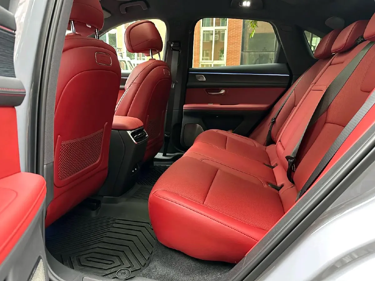 2025 AITO AITO M5 1.5T 152HP L4 REEV 42KWH,autocango,china used car exporter,china ev exporter,chinese used car exporter,chinese used ev exporter