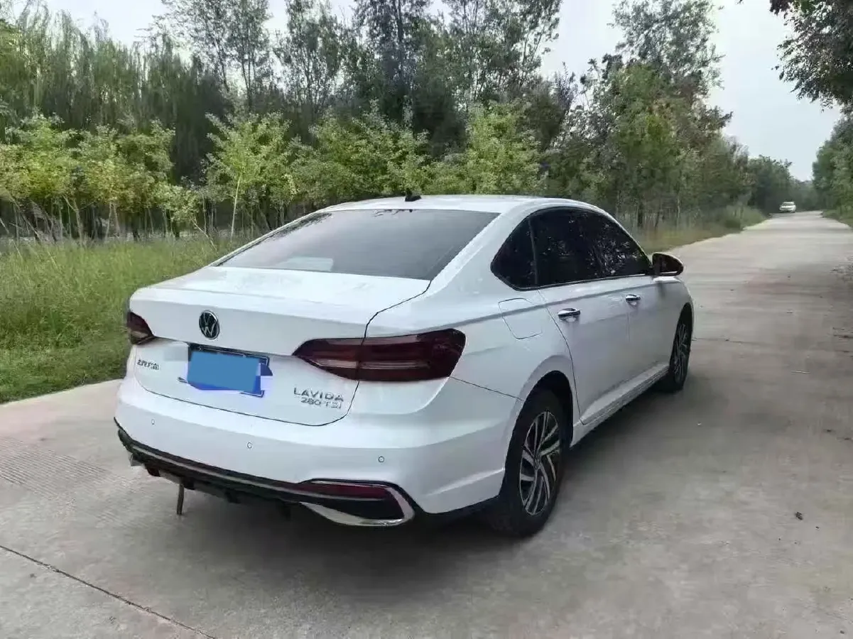 2024 Volkswagen Lavida 1.5L 110HP L4 6AT,autocango,china used car exporter,china ev exporter,chinese used car exporter,chinese used ev exporter