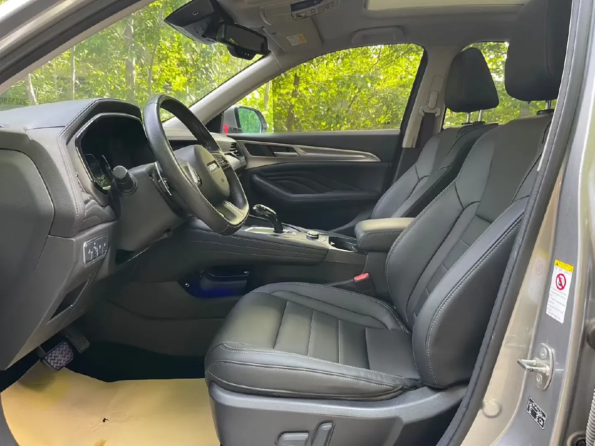 2020 Haval F7 2.0T 224HP L4 7DCT,autocango,china used car exporter,china ev exporter,chinese used car exporter,chinese used ev exporter