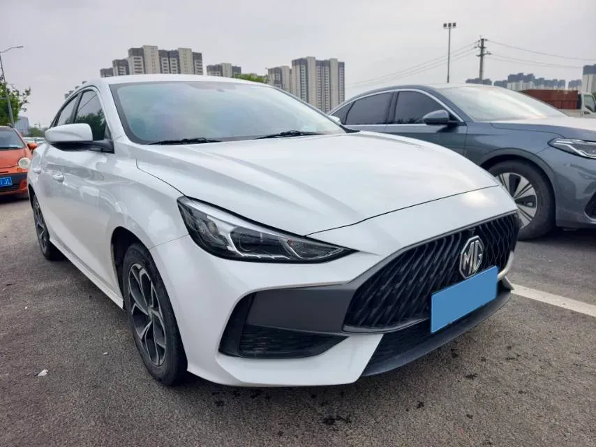 2023 MG 5 1.5L 129HP L4 5MT,autocango,china used car exporter,china ev exporter,chinese used car exporter,chinese used ev exporter