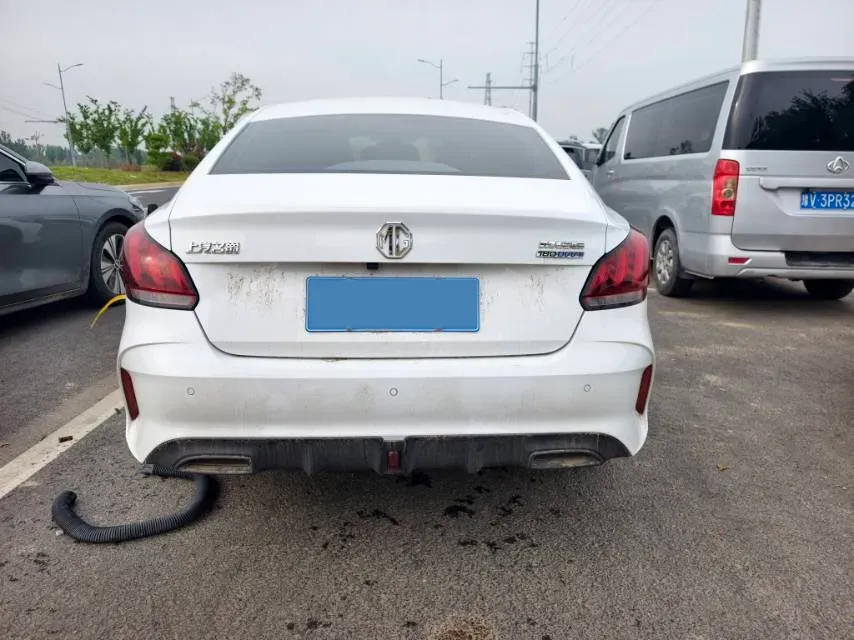 2023 MG 5 1.5L 129HP L4 5MT,autocango,china used car exporter,china ev exporter,chinese used car exporter,chinese used ev exporter
