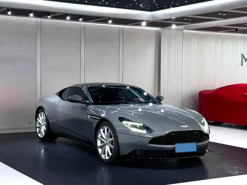 2022 Aston Martin DB11 4.0T 534HP V8 8AT,autocango,china used car exporter,china ev exporter,chinese used car exporter,chinese used ev exporter