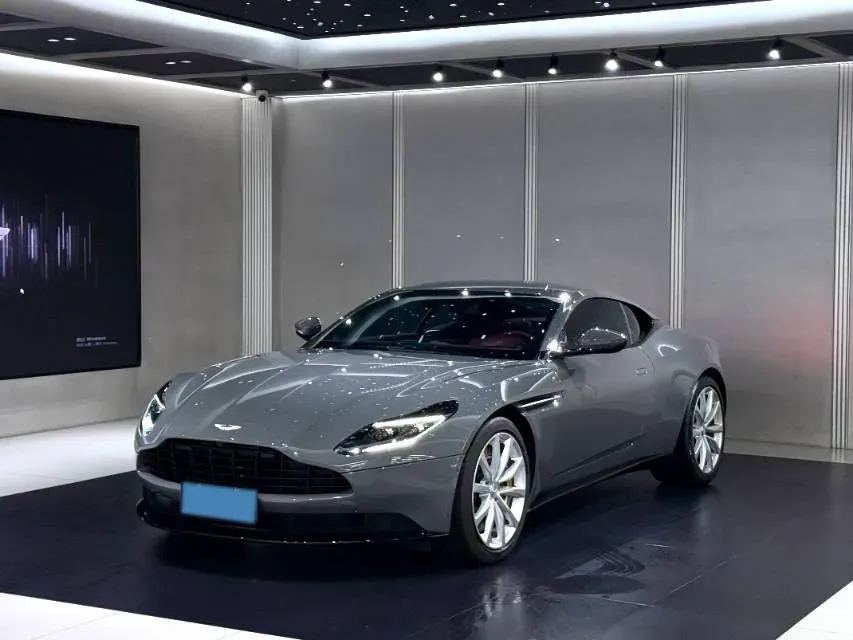2022 Aston Martin DB11 4.0T 534HP V8 8AT,autocango,china used car exporter,china ev exporter,chinese used car exporter,chinese used ev exporter