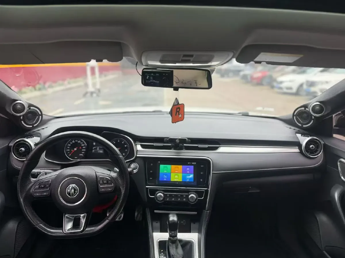 2019 MAXUS XinTu V80 2.5T 136HP L4 6AMT,autocango,china used car exporter,china ev exporter,chinese used car exporter,chinese used ev exporter