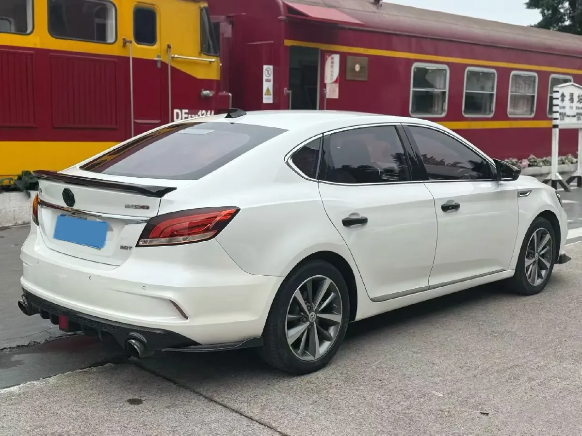 2019 MAXUS XinTu V80 2.5T 136HP L4 6AMT,autocango,china used car exporter,china ev exporter,chinese used car exporter,chinese used ev exporter