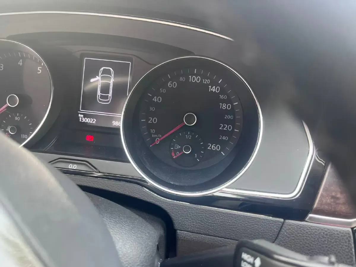 2019 Volkswagen Magotan 2.0T 186HP L4 7DCT,autocango,china used car exporter,china ev exporter,chinese used car exporter,chinese used ev exporter