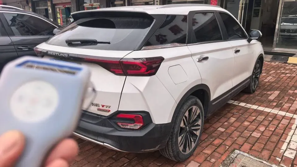 2021 Bestune T77 1.5T 169HP L4 7DCT,autocango,china used car exporter,china ev exporter,chinese used car exporter,chinese used ev exporter