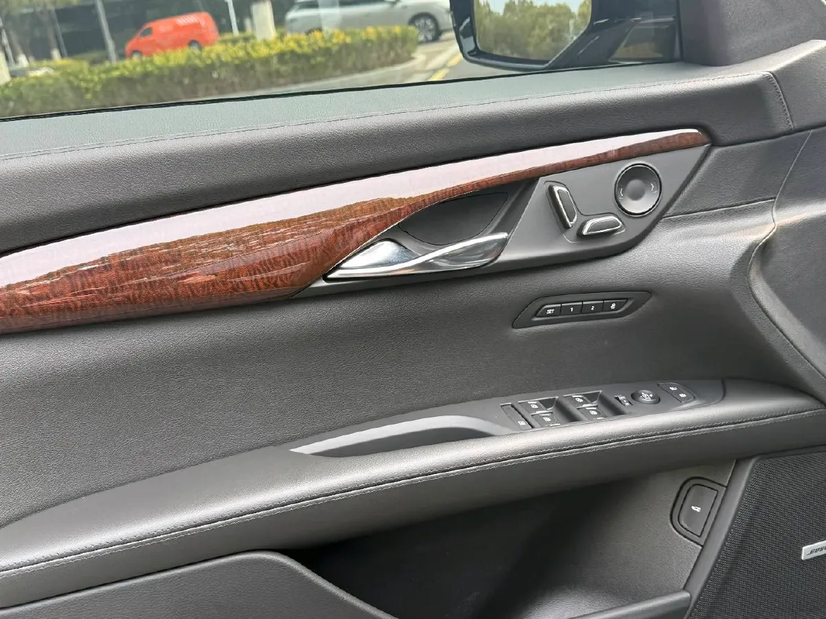 2021 Cadillac CT6 2.0T 237HP L4 10AT,autocango,china used car exporter,china ev exporter,chinese used car exporter,chinese used ev exporter