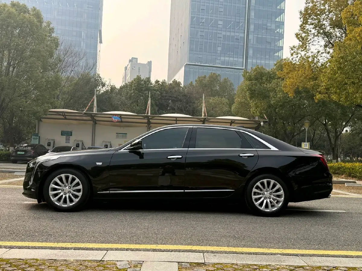 2021 Cadillac CT6 2.0T 237HP L4 10AT,autocango,china used car exporter,china ev exporter,chinese used car exporter,chinese used ev exporter