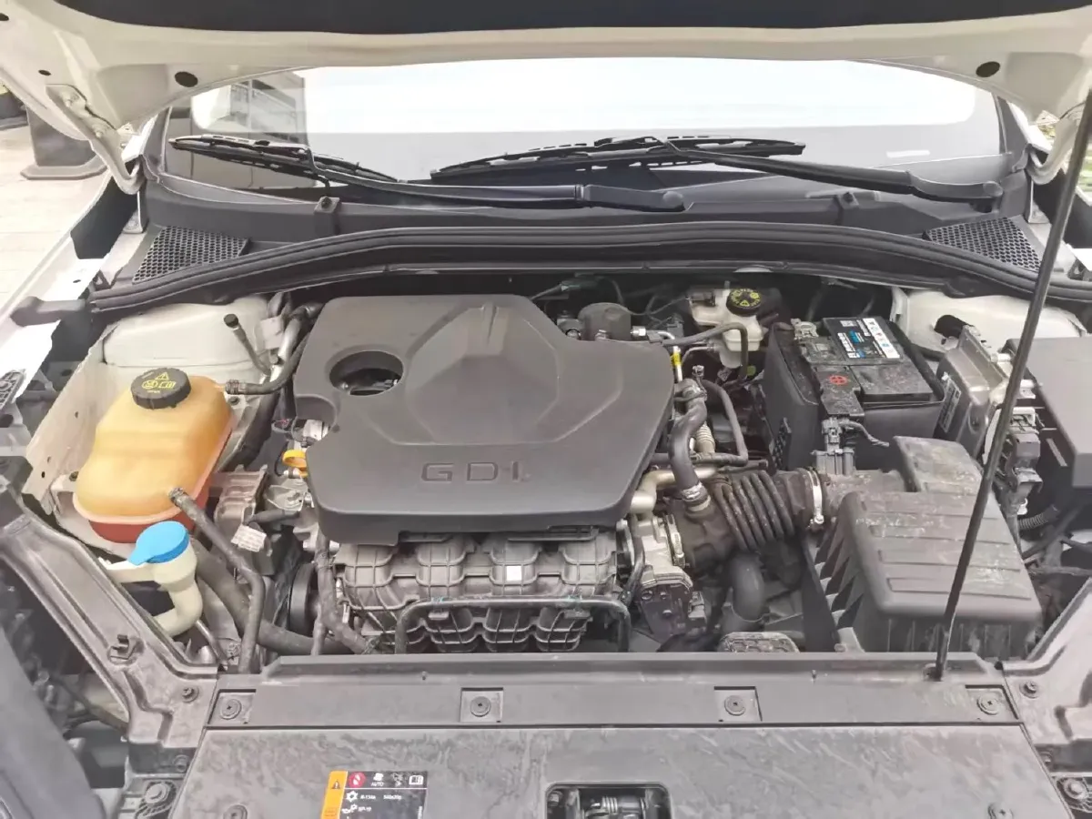 2023 Roewe i5 1.5L 129HP L4 CVT,autocango,china used car exporter,china ev exporter,chinese used car exporter,chinese used ev exporter