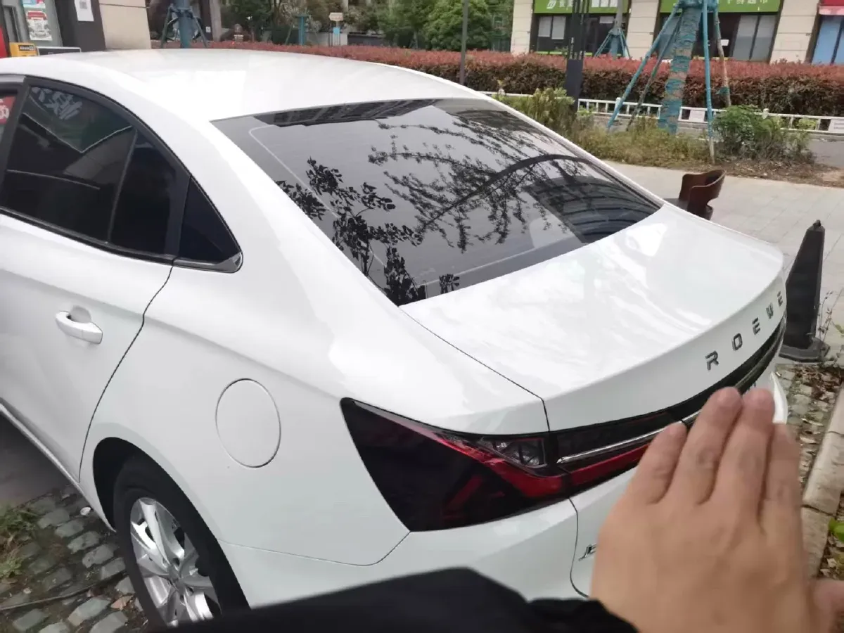 2023 Roewe i5 1.5L 129HP L4 CVT,autocango,china used car exporter,china ev exporter,chinese used car exporter,chinese used ev exporter