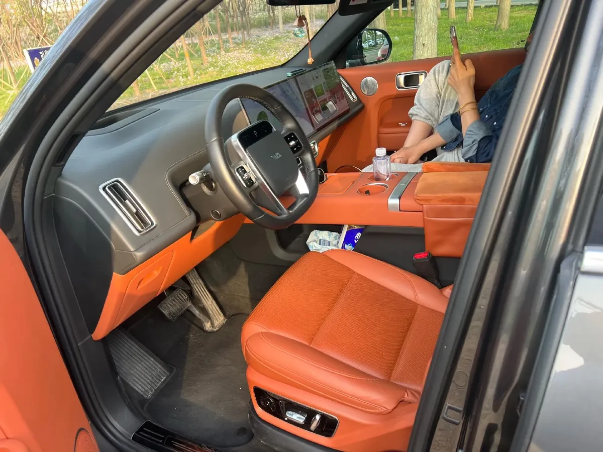 2024 Li L7 Range Extended 154HP REEV 42.8KWH,autocango,china used car exporter,china ev exporter,chinese used car exporter,chinese used ev exporter