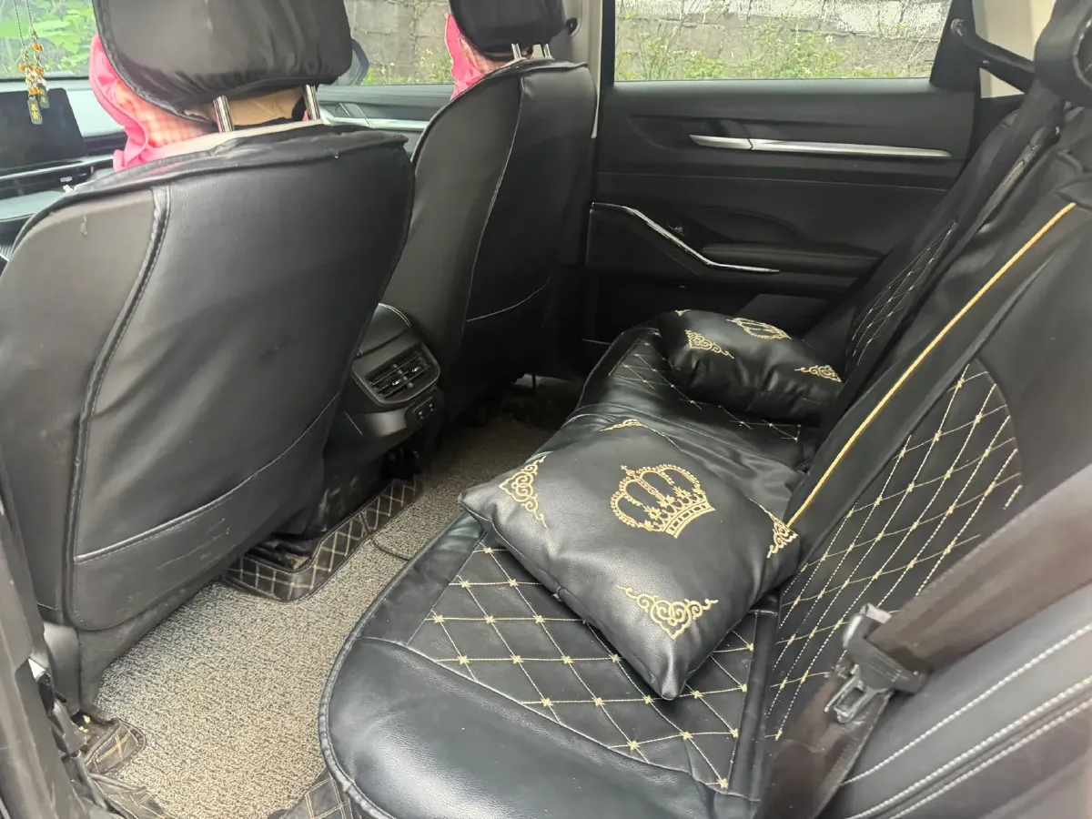 2022 Haval H6 1.5T 184HP L4 7DCT,autocango,china used car exporter,china ev exporter,chinese used car exporter,chinese used ev exporter