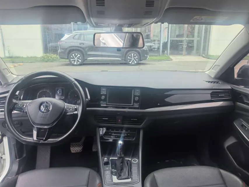 2020 Volkswagen Bora 1.5L 113HP L4 6AT,autocango,china used car exporter,china ev exporter,chinese used car exporter,chinese used ev exporter