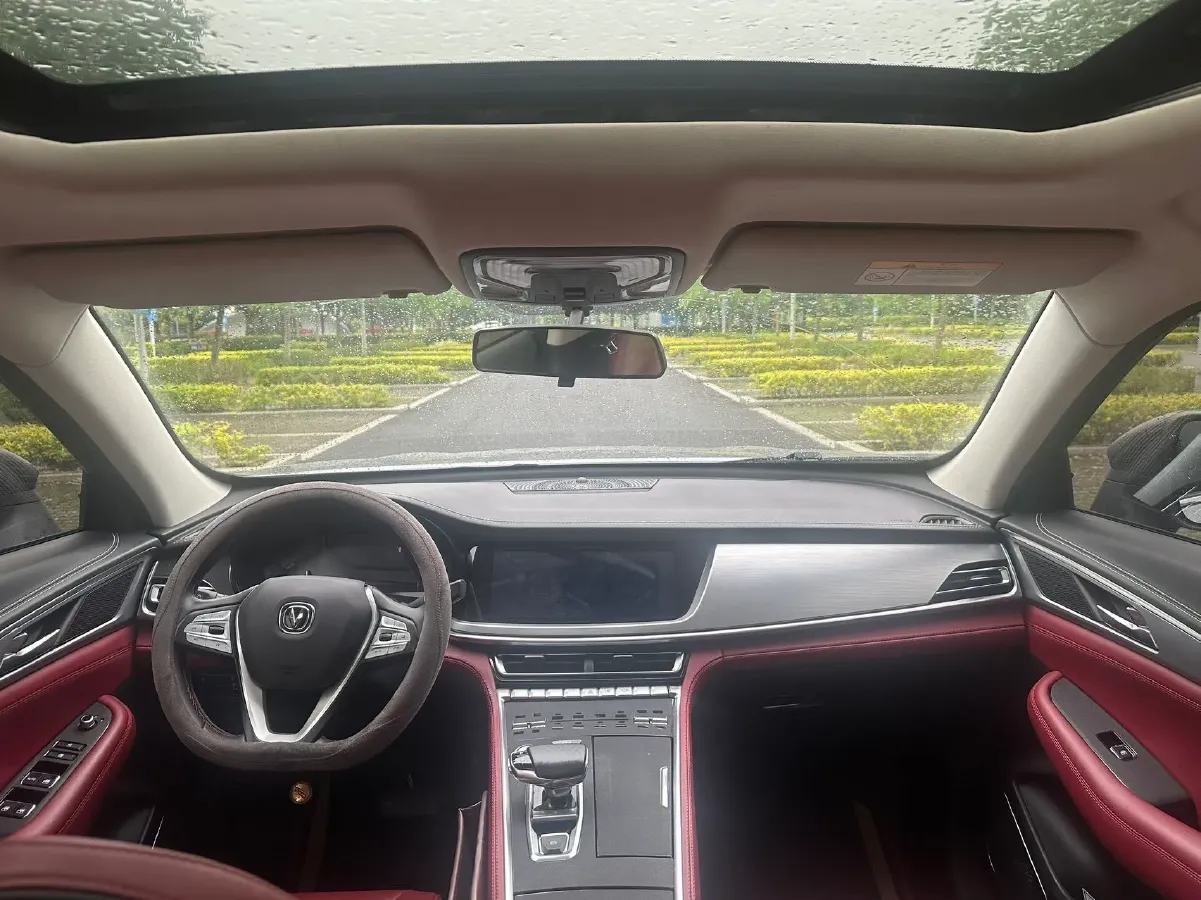 2021 ChangAn CS85 Coupe 1.5T 178HP L4 7DCT,autocango,china used car exporter,china ev exporter,chinese used car exporter,chinese used ev exporter