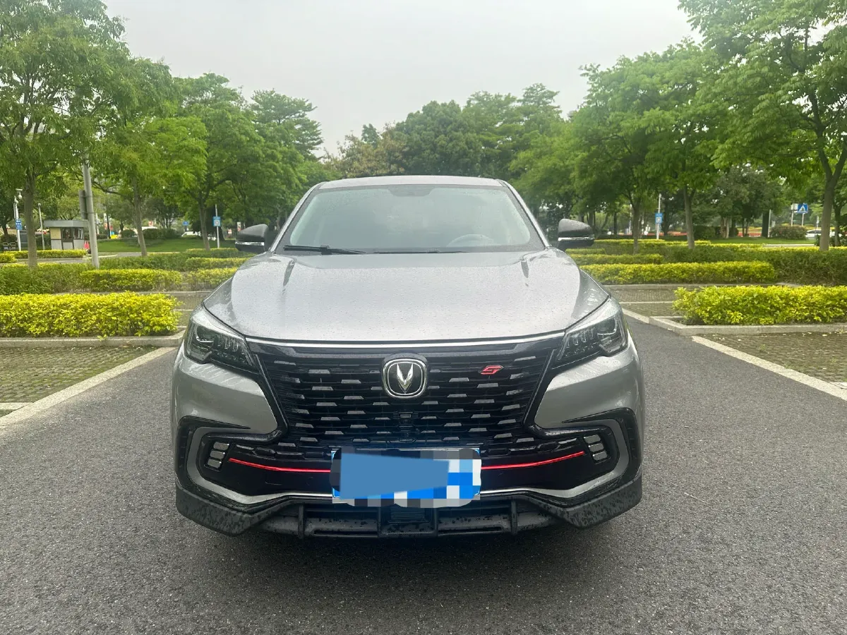 2021 ChangAn CS85 Coupe 1.5T 178HP L4 7DCT,autocango,china used car exporter,china ev exporter,chinese used car exporter,chinese used ev exporter