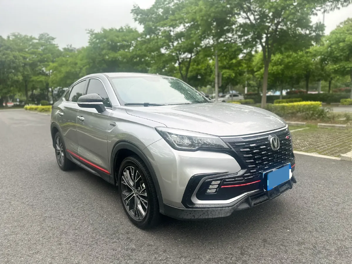 2021 ChangAn CS85 Coupe 1.5T 178HP L4 7DCT,autocango,china used car exporter,china ev exporter,chinese used car exporter,chinese used ev exporter