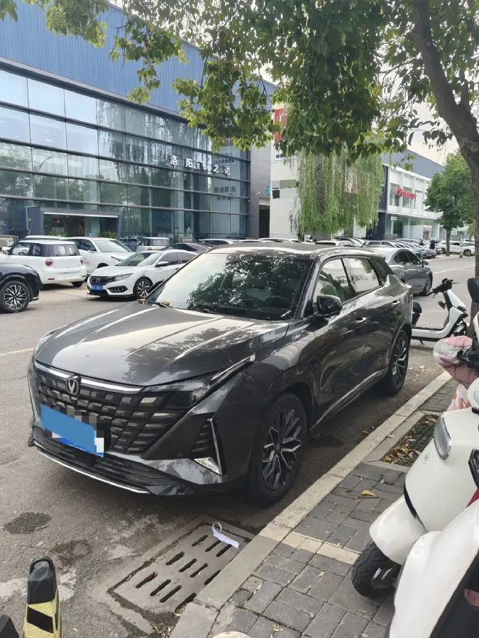 2025 ChangAn UNI-Z 1.5T 188HP L4 7DCT,autocango,china used car exporter,china ev exporter,chinese used car exporter,chinese used ev exporter
