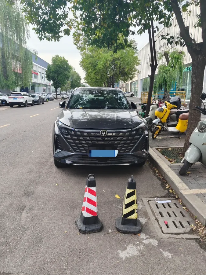 2025 ChangAn UNI-Z 1.5T 188HP L4 7DCT,autocango,china used car exporter,china ev exporter,chinese used car exporter,chinese used ev exporter