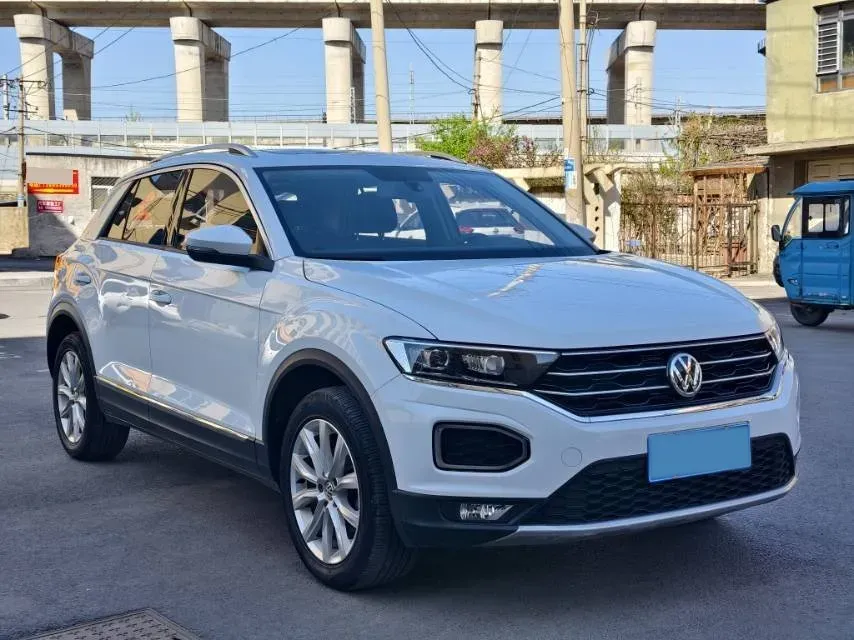 2020 Volkswagen T-Roc 1.4T 131HP L4 7DCT,autocango,china used car exporter,china ev exporter,chinese used car exporter,chinese used ev exporter