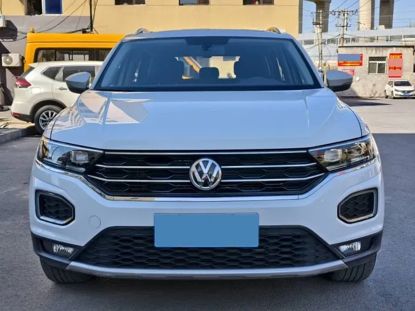 2020 Volkswagen T-Roc 1.4T 131HP L4 7DCT,autocango,china used car exporter,china ev exporter,chinese used car exporter,chinese used ev exporter