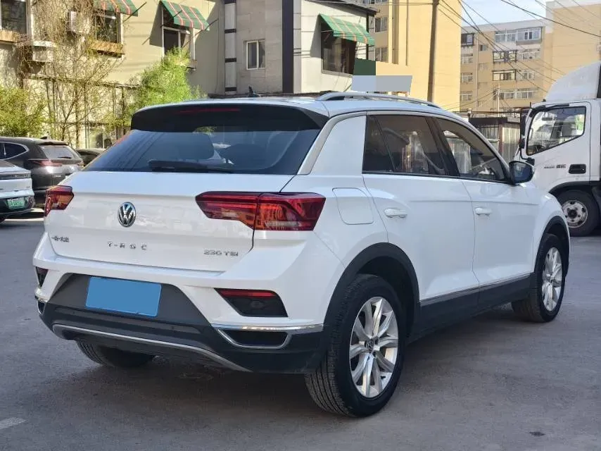 2020 Volkswagen T-Roc 1.4T 131HP L4 7DCT,autocango,china used car exporter,china ev exporter,chinese used car exporter,chinese used ev exporter