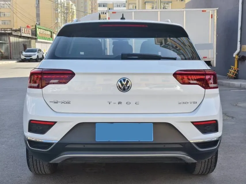 2020 Volkswagen T-Roc 1.4T 131HP L4 7DCT,autocango,china used car exporter,china ev exporter,chinese used car exporter,chinese used ev exporter