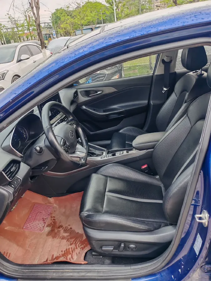 2019 Hyundai La Festa 1.6T 204HP L4 7DCT,autocango,china used car exporter,china ev exporter,chinese used car exporter,chinese used ev exporter