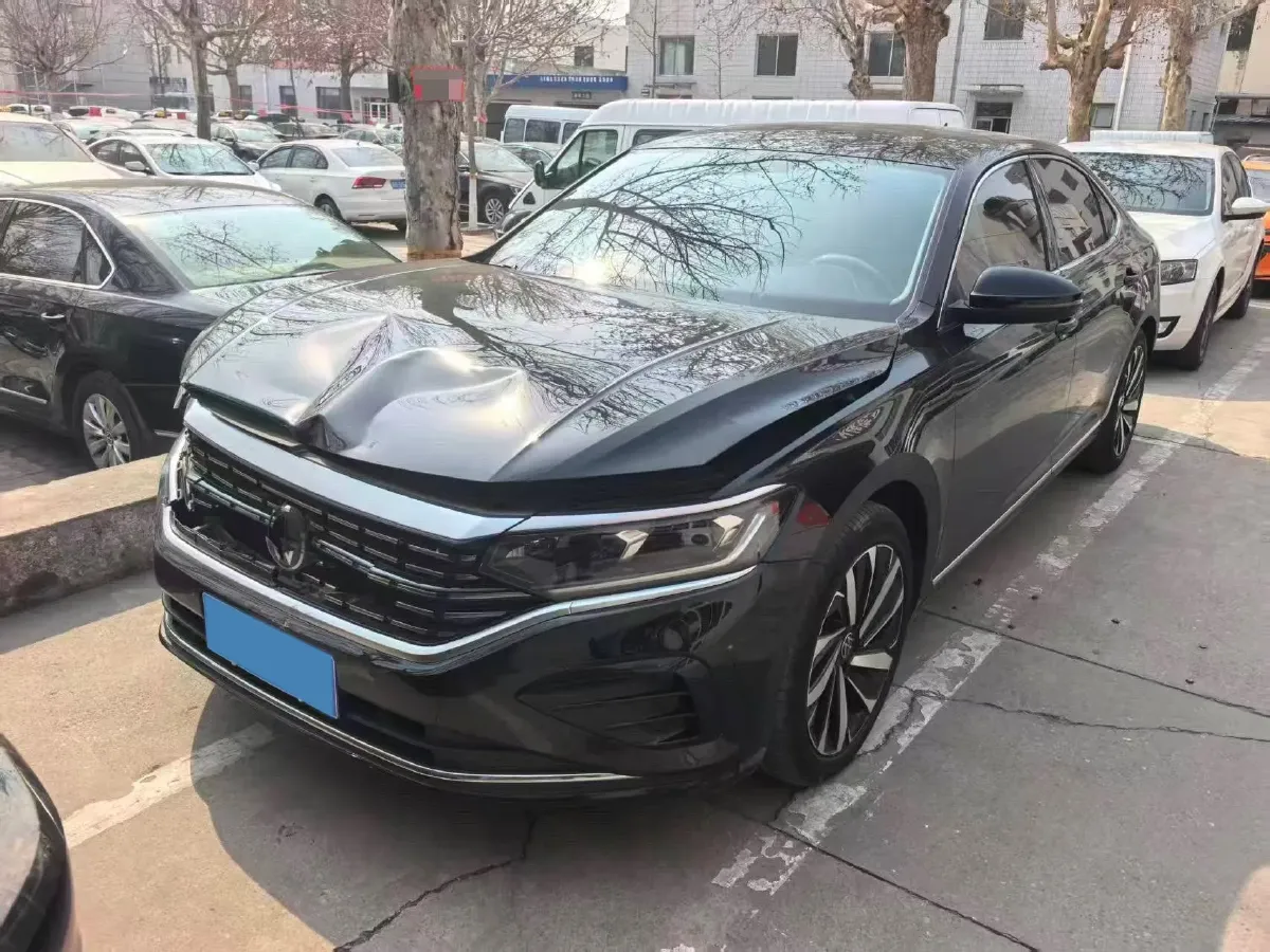 2023 Volkswagen Passat 2.0T 186HP L4 7DCT,autocango,china used car exporter,china ev exporter,chinese used car exporter,chinese used ev exporter