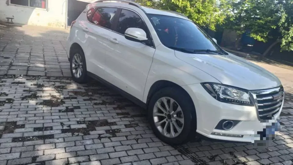 2017 Haval H2s 1.5T 150HP L4 6MT,autocango,china used car exporter,china ev exporter,chinese used car exporter,chinese used ev exporter