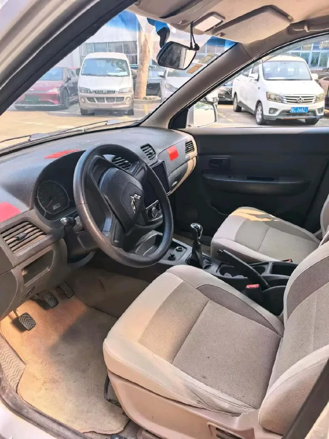 2016 WuLing HongGuang 1.5L 112HP L4 5MT,autocango,china used car exporter,china ev exporter,chinese used car exporter,chinese used ev exporter