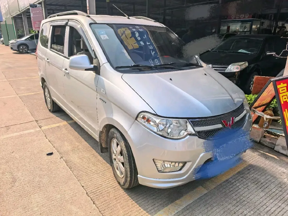 2016 WuLing HongGuang 1.5L 112HP L4 5MT,autocango,china used car exporter,china ev exporter,chinese used car exporter,chinese used ev exporter