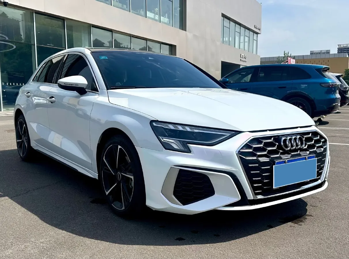 2022 Audi A3 1.4T 150HP L4 7DCT,autocango,china used car exporter,china ev exporter,chinese used car exporter,chinese used ev exporter