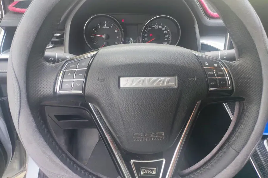 2021 Haval M6 1.5T 150HP L4 6MT,autocango,china used car exporter,china ev exporter,chinese used car exporter,chinese used ev exporter