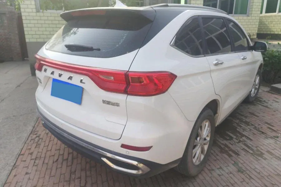 2021 Haval M6 1.5T 150HP L4 6MT,autocango,china used car exporter,china ev exporter,chinese used car exporter,chinese used ev exporter