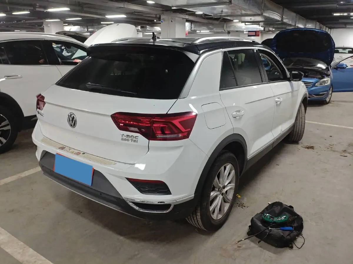 2019 Volkswagen T-Roc 1.4T 150HP L4 7DCT,autocango,china used car exporter,china ev exporter,chinese used car exporter,chinese used ev exporter