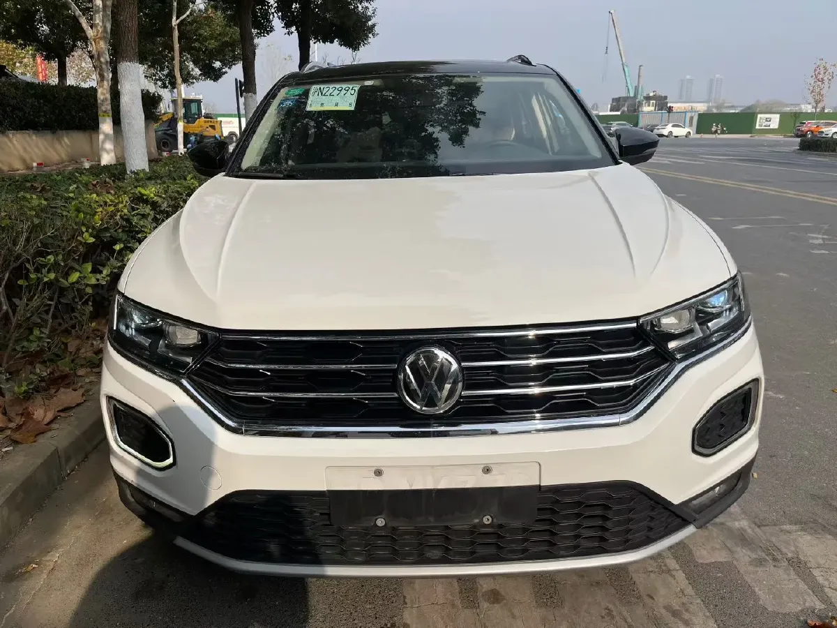 2019 Volkswagen T-Roc 1.4T 150HP L4 7DCT,autocango,china used car exporter,china ev exporter,chinese used car exporter,chinese used ev exporter
