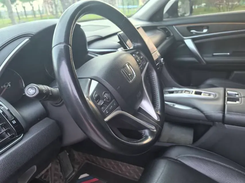 2020 Honda Avancier 2.0T 272HP L4 9AT,autocango,china used car exporter,china ev exporter,chinese used car exporter,chinese used ev exporter