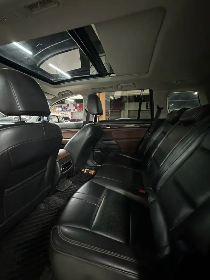 2017 GAC Trumpchi GS8 2.0T 201HP L4 6AT,autocango,china used car exporter,china ev exporter,chinese used car exporter,chinese used ev exporter