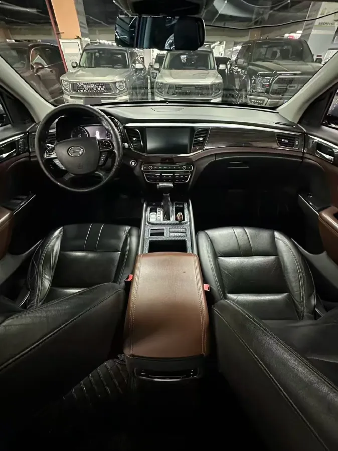 2017 GAC Trumpchi GS8 2.0T 201HP L4 6AT,autocango,china used car exporter,china ev exporter,chinese used car exporter,chinese used ev exporter