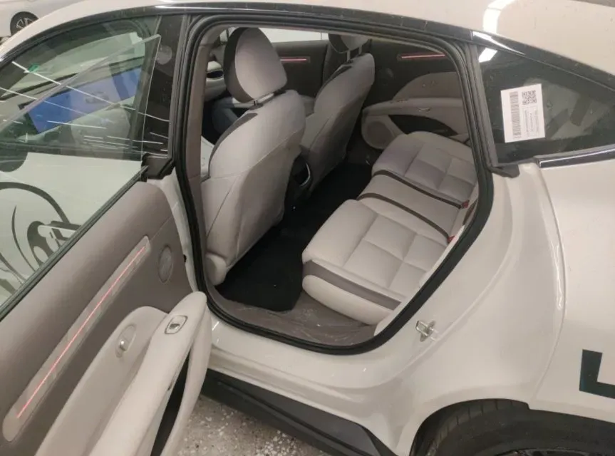 2025 IM L6 BEV,autocango,china used car exporter,china ev exporter,chinese used car exporter,chinese used ev exporter