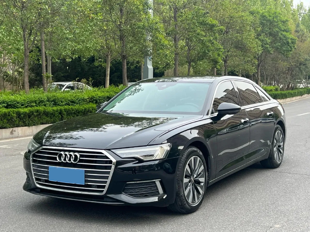 2020 Audi A6L 2.0T 224HP L4 7DCT,autocango,china used car exporter,china ev exporter,chinese used car exporter,chinese used ev exporter