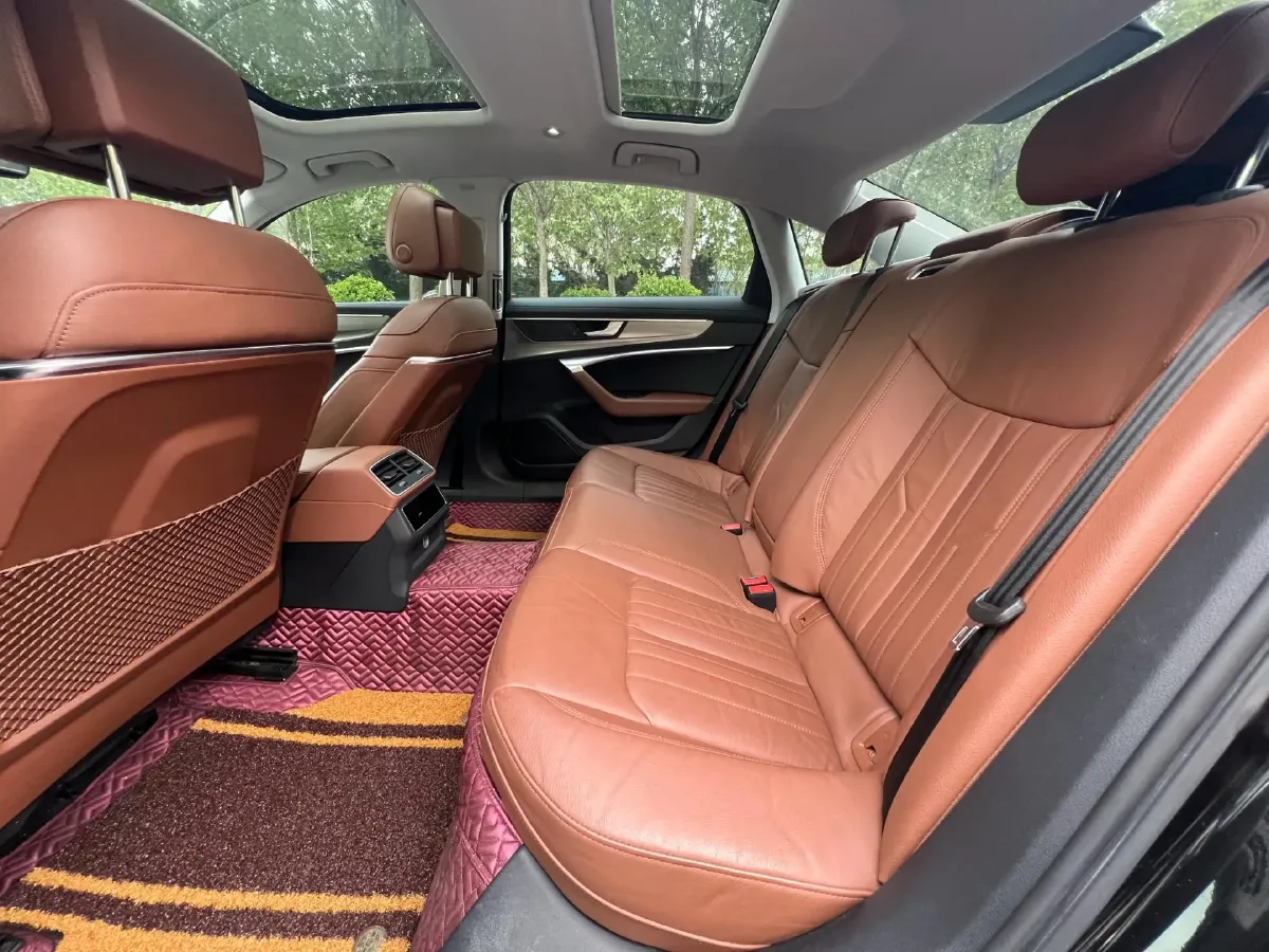 2020 Audi A6L 2.0T 224HP L4 7DCT,autocango,china used car exporter,china ev exporter,chinese used car exporter,chinese used ev exporter