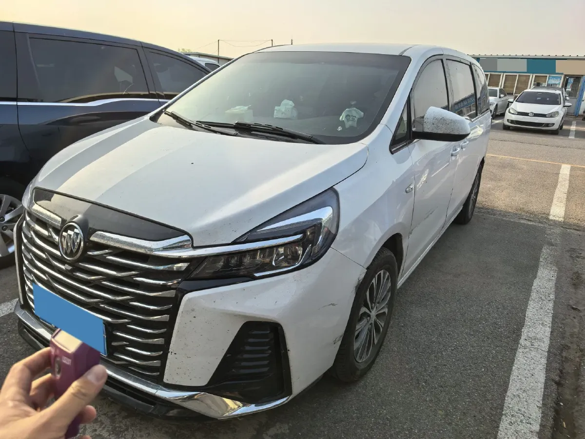 2023 Buick GL8 2.0T 237HP L4 9AT,autocango,china used car exporter,china ev exporter,chinese used car exporter,chinese used ev exporter