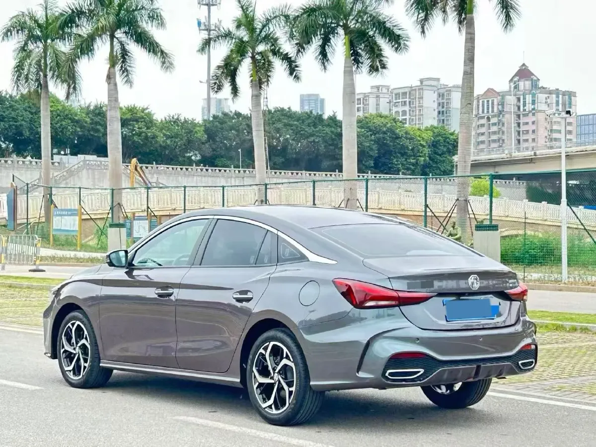 2025 MG 5 1.5T 181HP L4 7DCT,autocango,china used car exporter,china ev exporter,chinese used car exporter,chinese used ev exporter