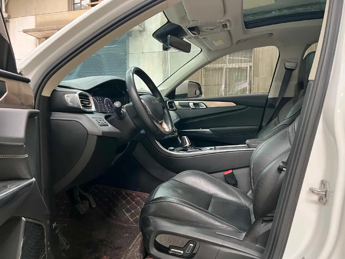 2018 Foton Tunland 2.0T 218HP L4 6AT,autocango,china used car exporter,china ev exporter,chinese used car exporter,chinese used ev exporter