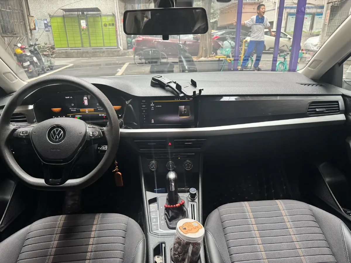 2021 Volkswagen Lavida 1.4T 150HP L4 7DCT,autocango,china used car exporter,china ev exporter,chinese used car exporter,chinese used ev exporter