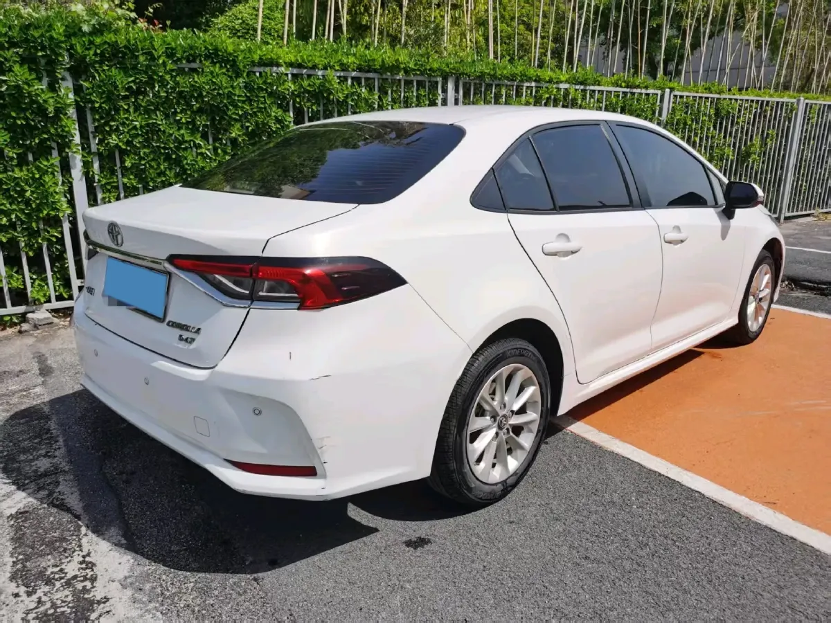 2021 Toyota Corolla 1.2T 116HP L4 CVT,autocango,china used car exporter,china ev exporter,chinese used car exporter,chinese used ev exporter